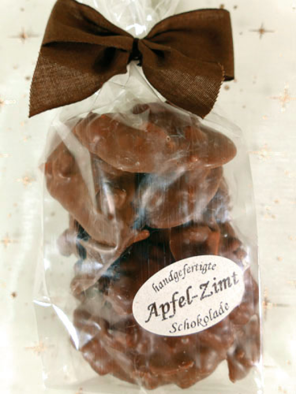 Apfel-Zimt Fleckerl mit Vollmilch-Schokolade